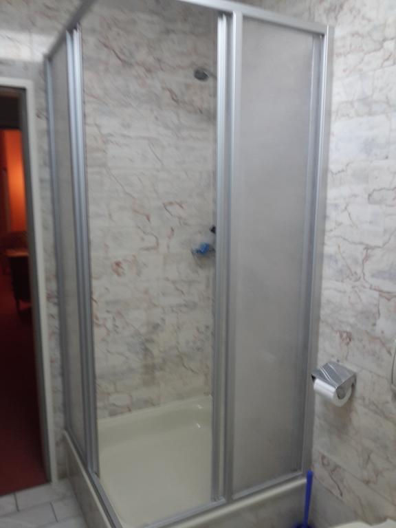 Hotel Zum Schwanen 라이멘 외부 사진